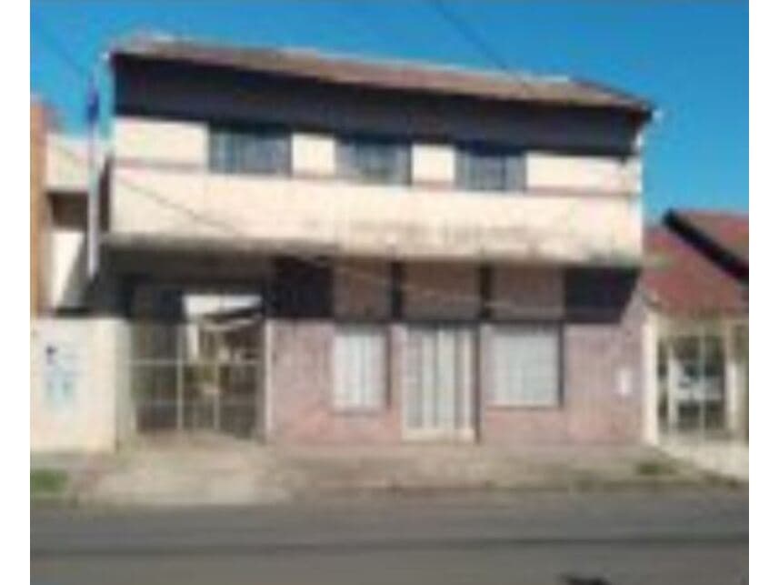 Foto 2 de 3: Casa em leilão em Cianorte - PR — Casa à venda em leilão