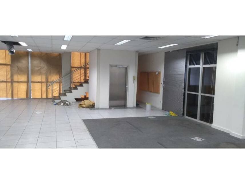 Foto 4 de 24: Imóvel em leilão em Vitória - ES — Ex-Agência à venda em leilão