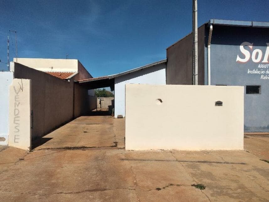 Casa em leilão em Ouro Verde - SP — Casa à venda em leilão