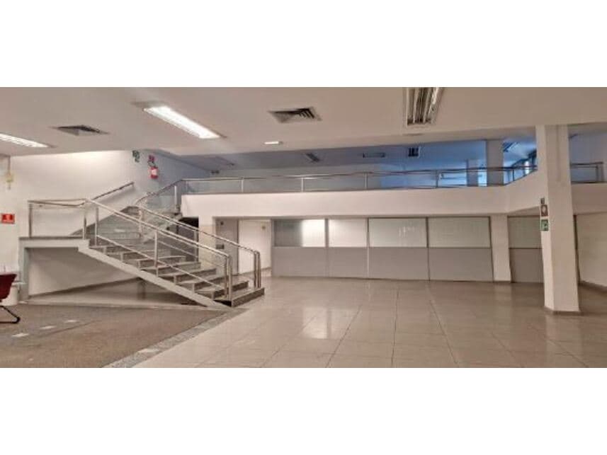 Foto 3 de 15: Imóvel em leilão em São Paulo - SP — Ex-Agência à venda em leilão
