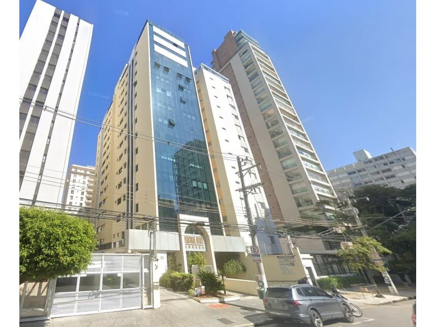 Comercial em leilão em São Paulo - SP — Conj. Comercial à venda em leilão