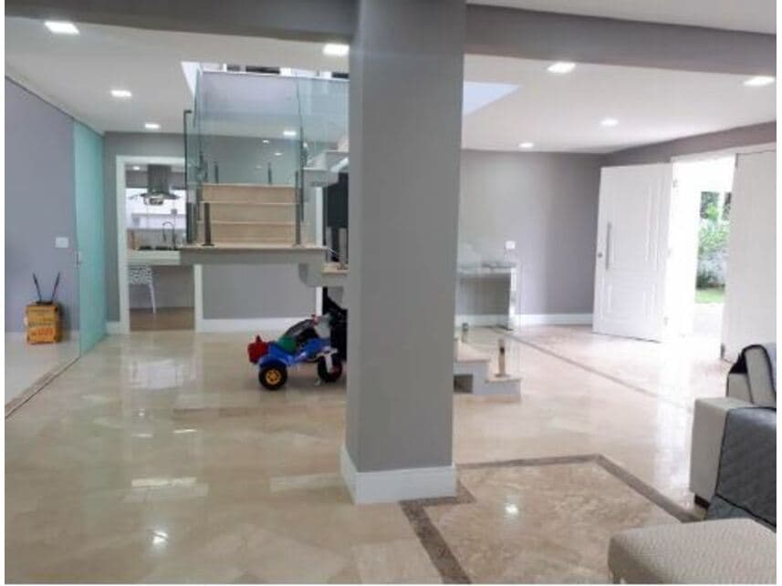 Foto 7 de 49: Casa em leilão em Guarujá - SP — Casa à venda em leilão