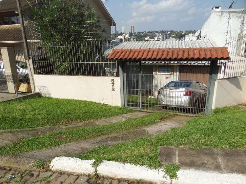 Casa em leilão em Novo Hamburgo - RS — Casa à venda em leilão