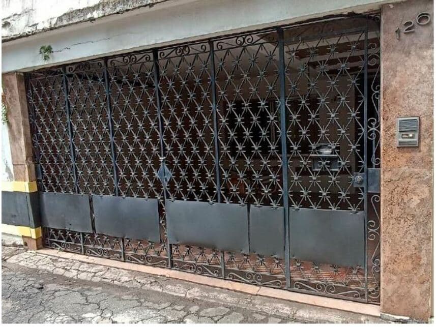 Foto 2 de 17: Casa em leilão em São Paulo - SP — Casa à venda em leilão