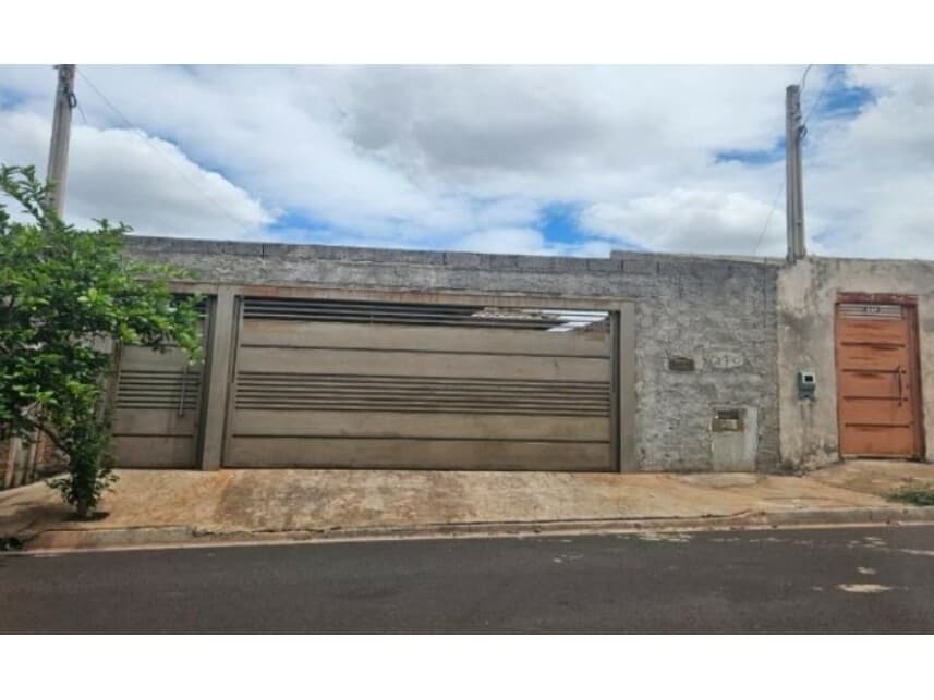Foto 1 de 3: Casa em leilão em Ribeirão Preto - SP — Casa à venda em leilão