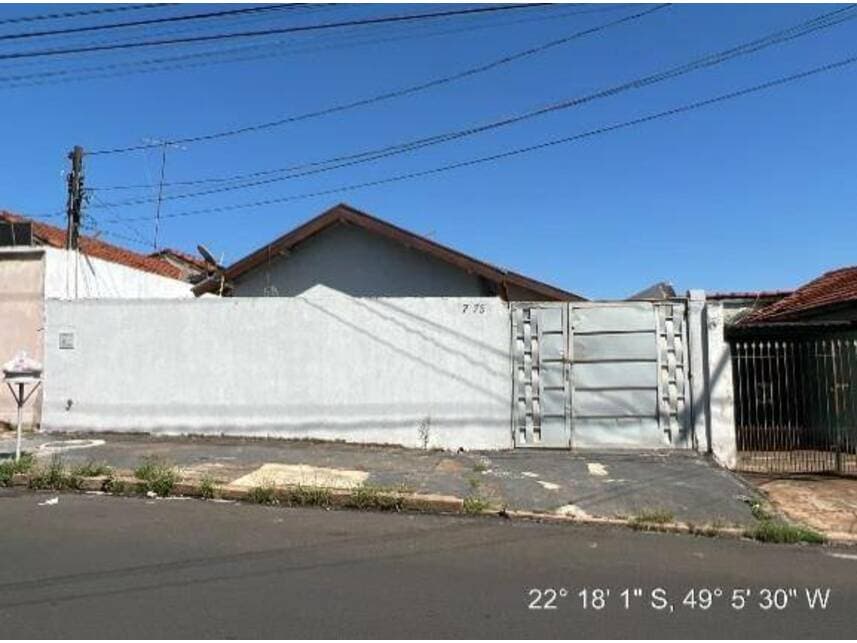 Casa em leilão em Bauru - SP — Casa à venda em leilão