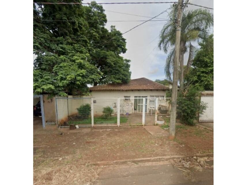 Casa em leilão em Campo Grande - MS — Casa à venda em leilão