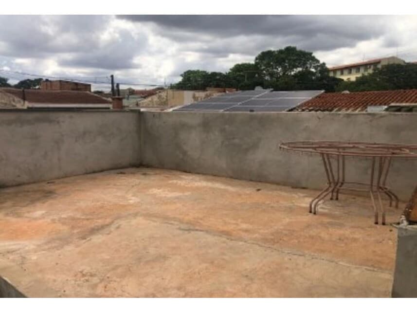 Foto 3 de 3: Casa em leilão em Ribeirão Preto - SP — Casa à venda em leilão