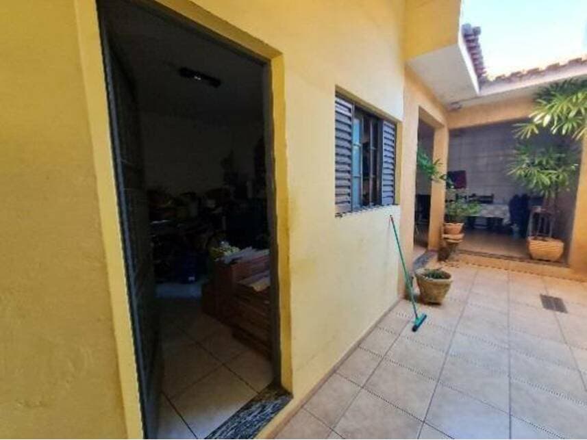 Foto 16 de 17: Casa em leilão em Bauru - SP — Casa à venda em leilão