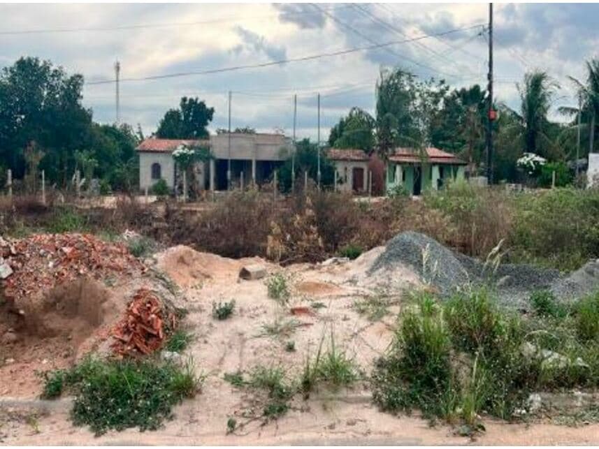 Terreno em leilão em Feira De Santana - BA — Terreno à venda em leilão