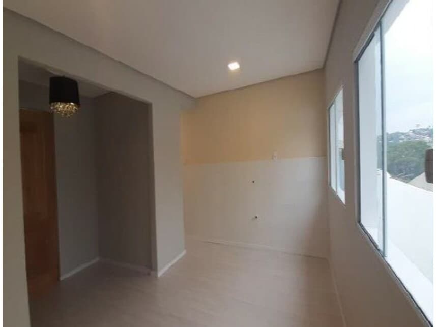 Foto 6 de 12: Casa em leilão em Alvorada - RS — Casa à venda em leilão