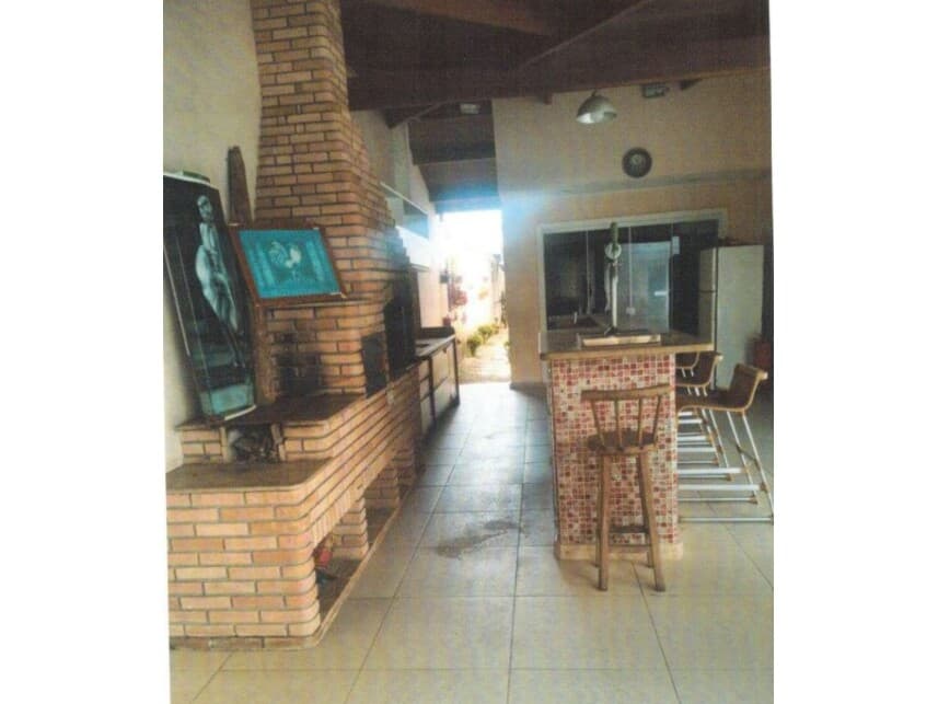 Foto 7 de 7: Casa em leilão em Guarujá - SP — Sobrado à venda em leilão