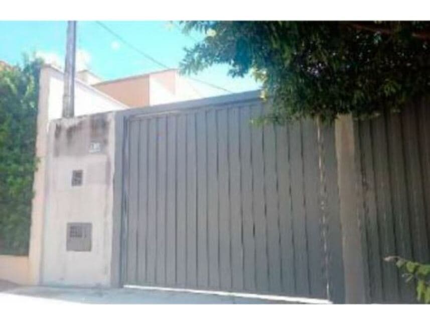 Foto 2 de 2: Casa em leilão em Fernandópolis - SP — Casa à venda em leilão