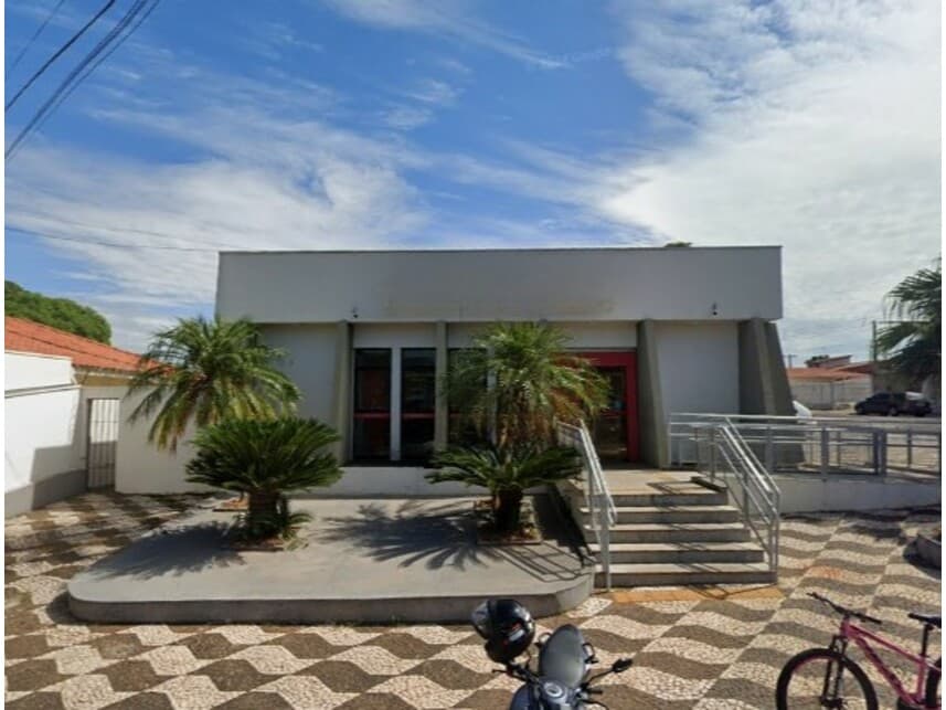 Imóvel em leilão em Tarabai - SP — Ex-Agência à venda em leilão