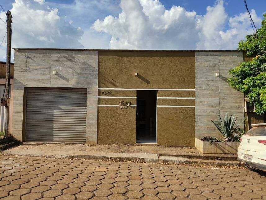 Foto 1 de 9: Casa em leilão em Altamira - PA — Casa à venda em leilão