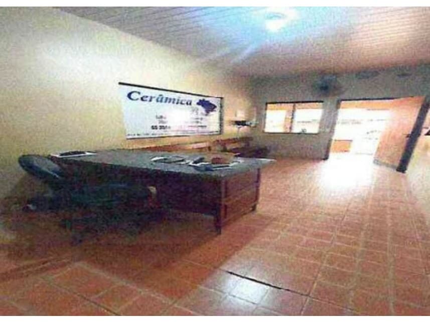 Foto 3 de 6: Casa em leilão em Pontes E Lacerda - MT — Chácara à venda em leilão