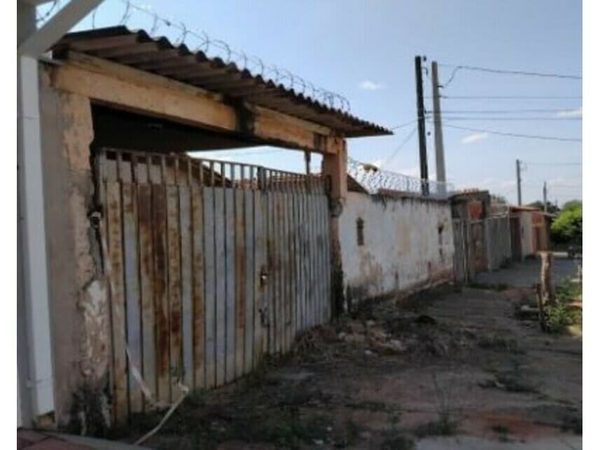 Foto 3 de 3: Casa em leilão em Bauru - SP — Casa à venda em leilão