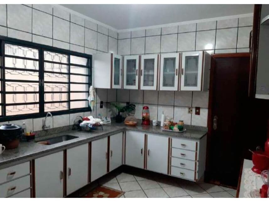 Foto 7 de 9: Casa em leilão em Araçatuba - SP — Casa à venda em leilão