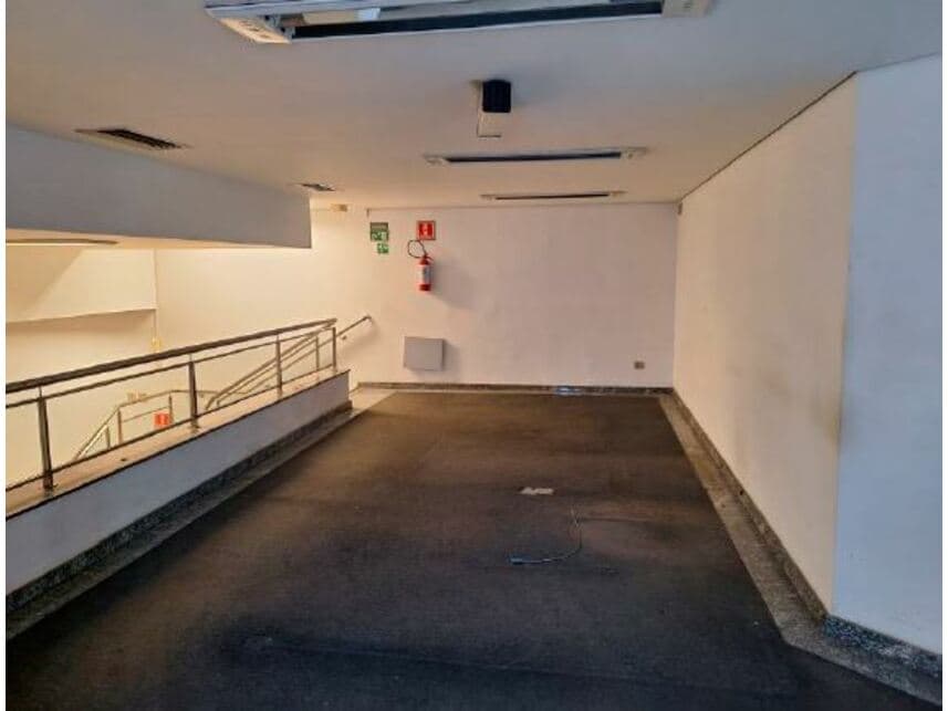Foto 6 de 15: Imóvel em leilão em São Paulo - SP — Ex-Agência à venda em leilão