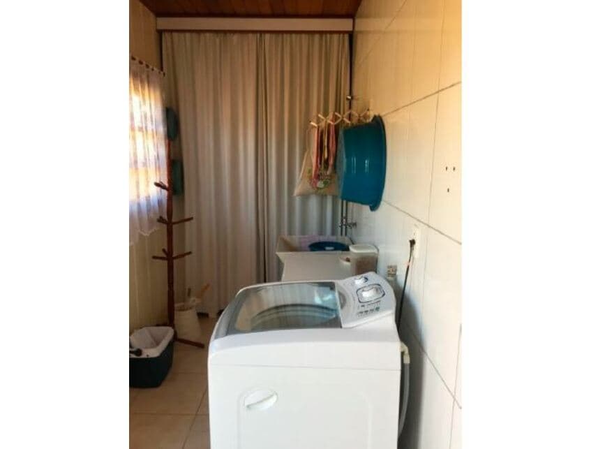 Foto 13 de 14: Casa em leilão em Rio Do Sul - SC — Casa à venda em leilão