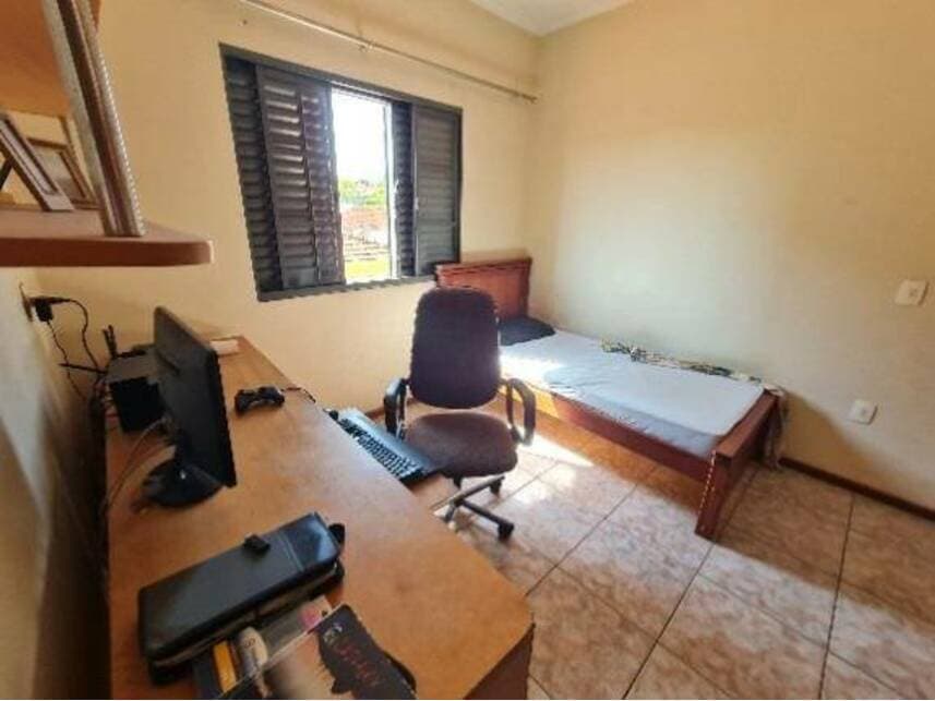 Foto 9 de 17: Casa em leilão em Bauru - SP — Casa à venda em leilão
