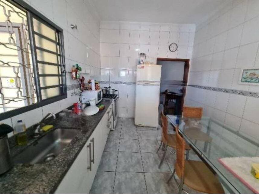 Foto 6 de 17: Casa em leilão em Bauru - SP — Casa à venda em leilão