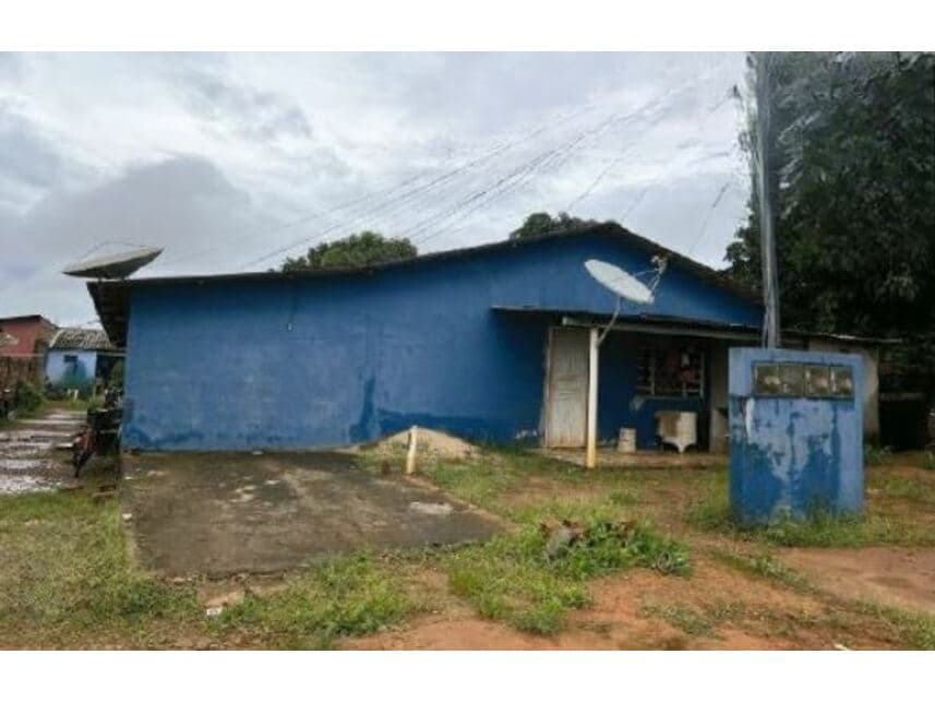 Foto 1 de 7: Casa em leilão em Campos De Júlio - MT — Casa à venda em leilão
