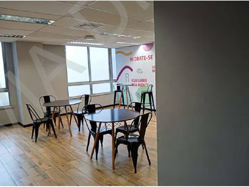 Foto 6 de 14: Comercial em leilão em Rio De Janeiro - RJ — Sala Comercial à venda em leilão