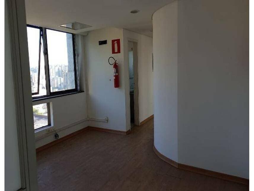 Foto 8 de 17: Comercial em leilão em Belo Horizonte - MG — Sala Comercial à venda em leilão