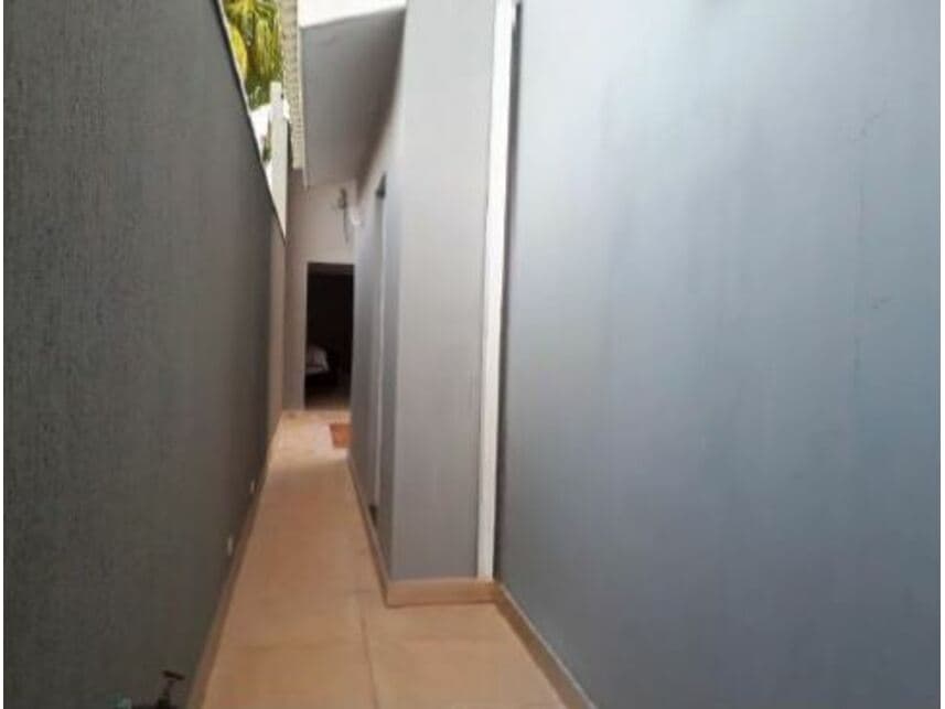 Foto 32 de 49: Casa em leilão em Guarujá - SP — Casa à venda em leilão