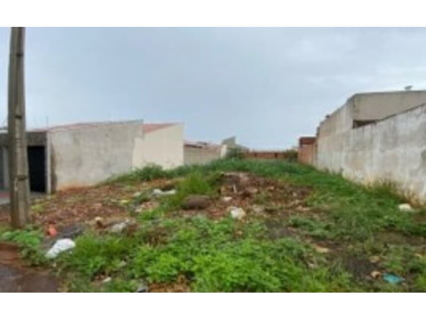 Foto 2 de 3: Terreno em leilão em Londrina - PR — Terreno à venda em leilão