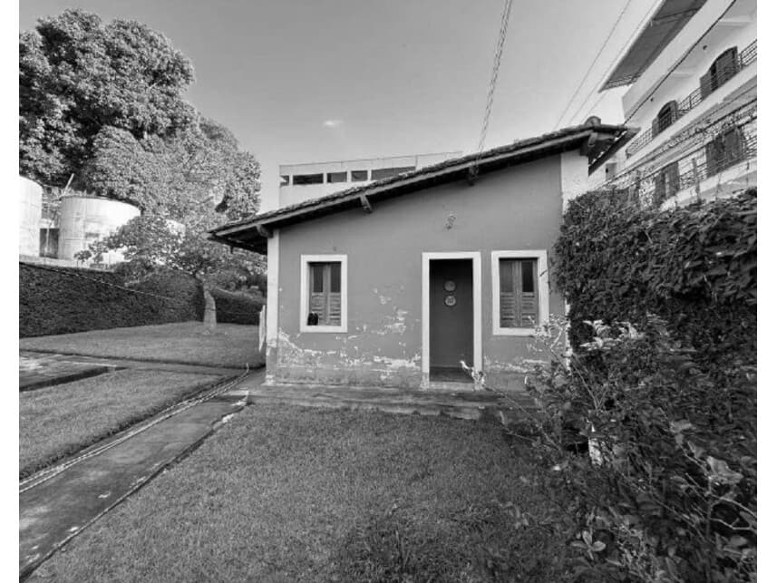 Foto 9 de 12: Casa em leilão em Carangola - MG — Casa à venda em leilão