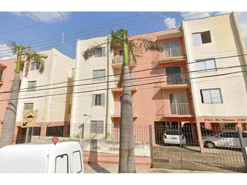 Apartamento em leilão em Campinas - SP — Apartamento à venda em leilão