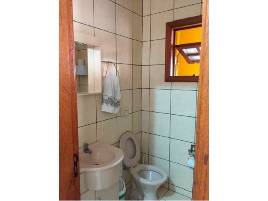Foto 9 de 14: Casa em leilão em Rio Do Sul - SC — Casa à venda em leilão