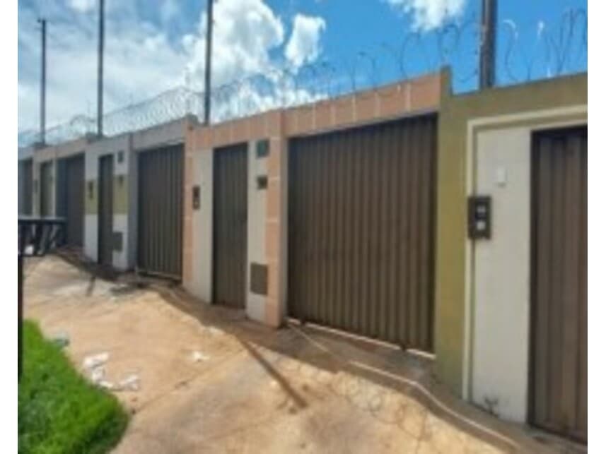 Foto 3 de 4: Casa em leilão em Itumbiara - GO — Casa à venda em leilão
