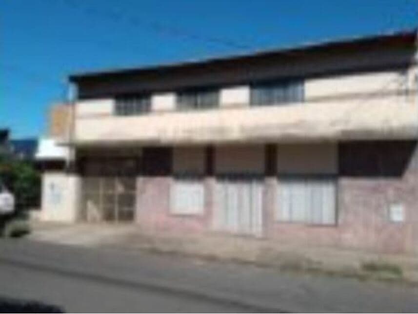 Foto 3 de 3: Casa em leilão em Cianorte - PR — Casa à venda em leilão