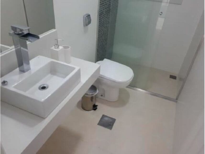 Foto 42 de 49: Casa em leilão em Guarujá - SP — Casa à venda em leilão