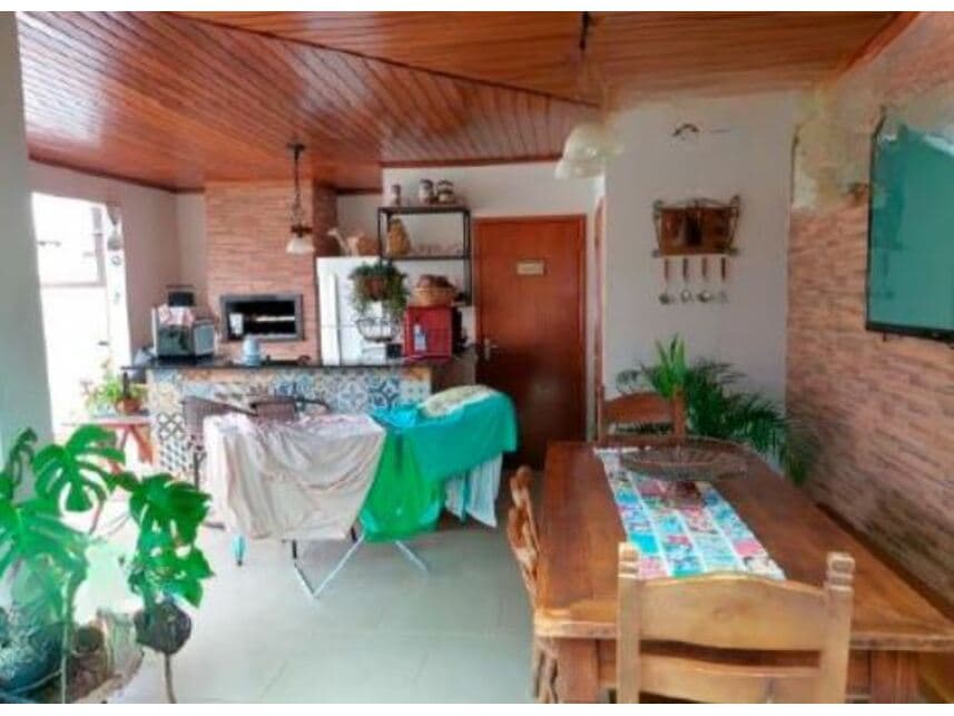 Foto 16 de 20: Casa em leilão em Santa Rosa - RS — Casa à venda em leilão