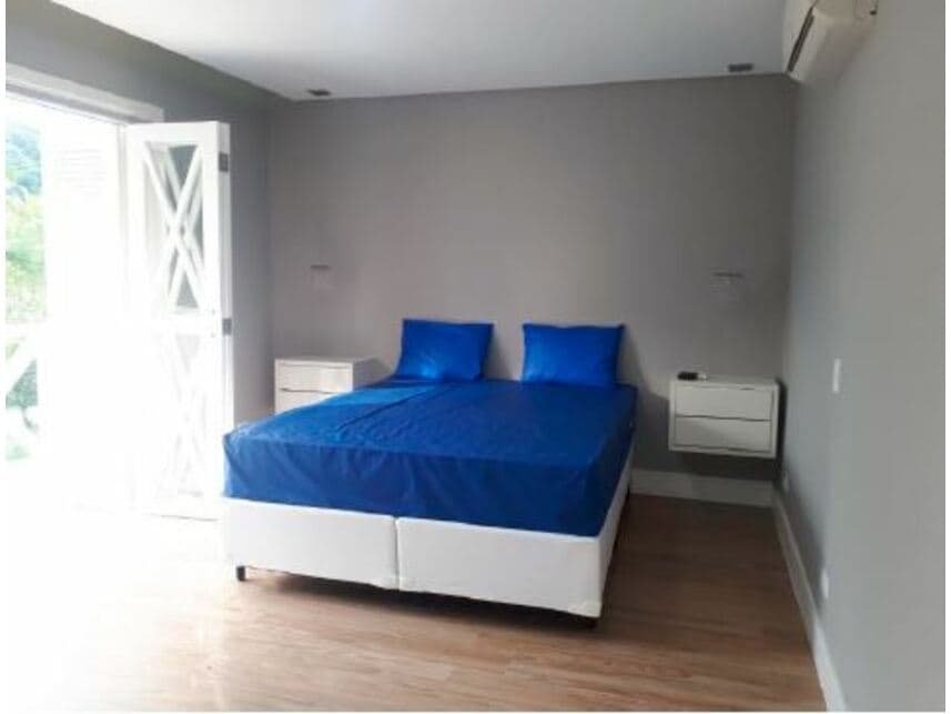 Foto 43 de 49: Casa em leilão em Guarujá - SP — Casa à venda em leilão