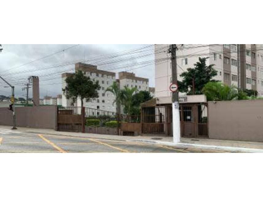 Apartamento em leilão em São Paulo - SP — Apartamento à venda em leilão
