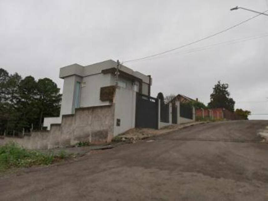 Casa em leilão em Guarapuava - PR — Casa à venda em leilão