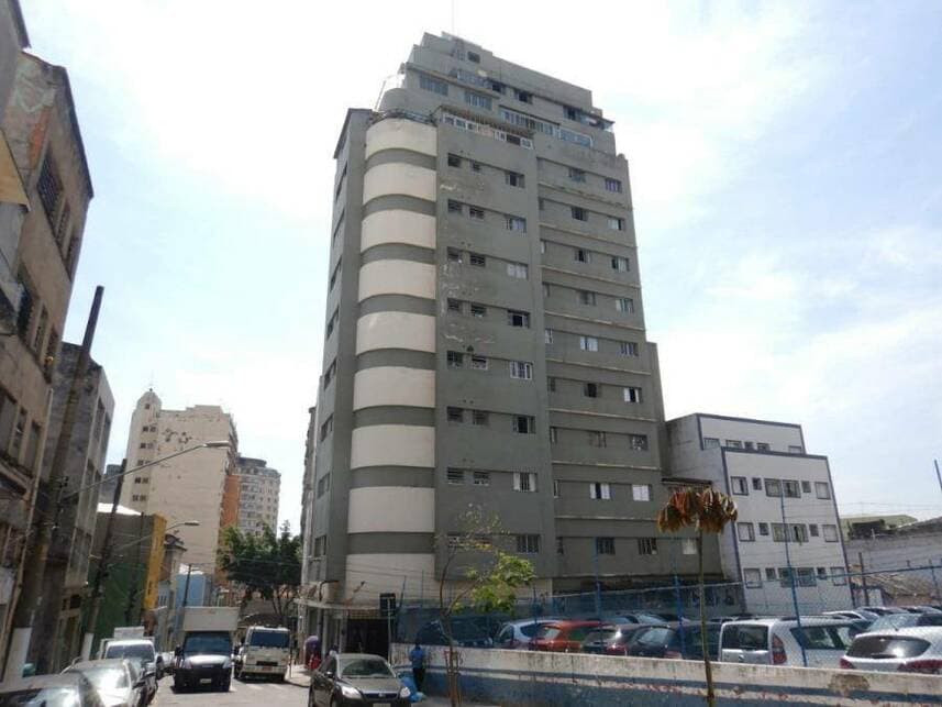 Apartamento em leilão em São Paulo - SP — Apartamento à venda em leilão