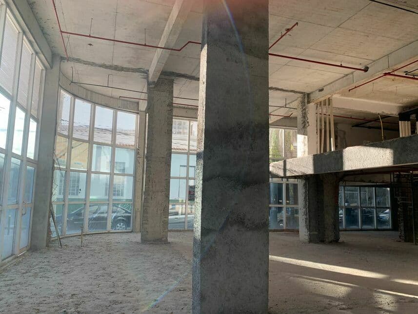 Foto 4 de 8: Comercial em leilão em Rio De Janeiro - RJ — Sala Comercial à venda