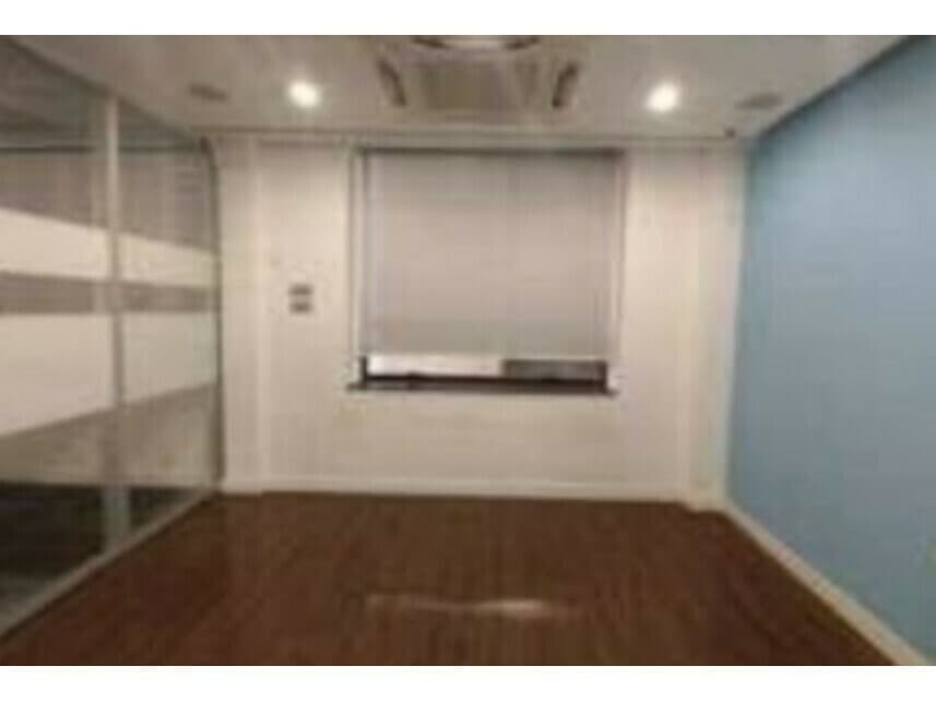Foto 11 de 14: Comercial em leilão em Rio De Janeiro - RJ — Prédio Comercial à venda