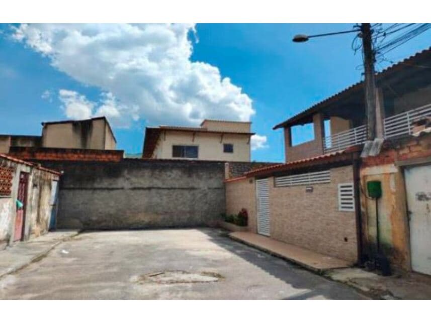 Foto 1 de 3: Casa em leilão em Nova Iguaçu - RJ — Casa à venda em leilão