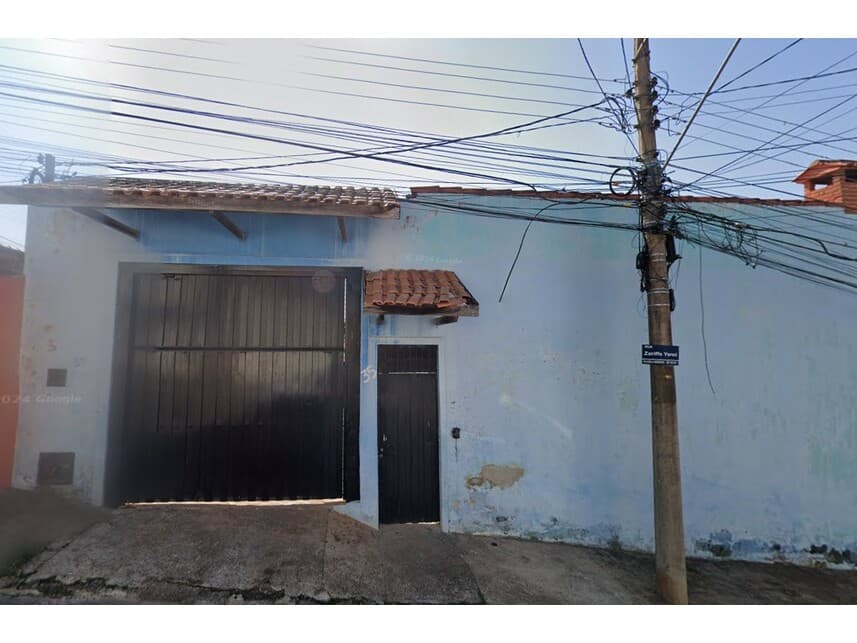 Casa em leilão em Itapetininga - SP — Casa à venda em leilão