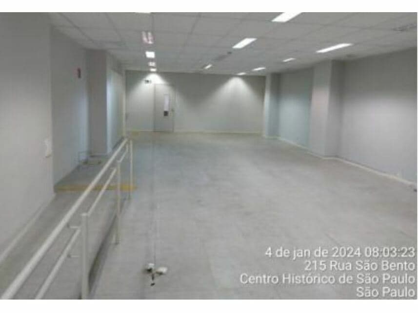 Foto 16 de 20: Comercial em leilão em São Paulo - SP — Prédio Comercial à venda