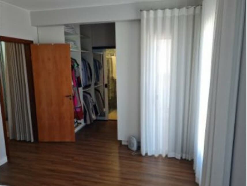 Foto 8 de 11: Casa em leilão em Brasília - DF — Casa à venda em leilão