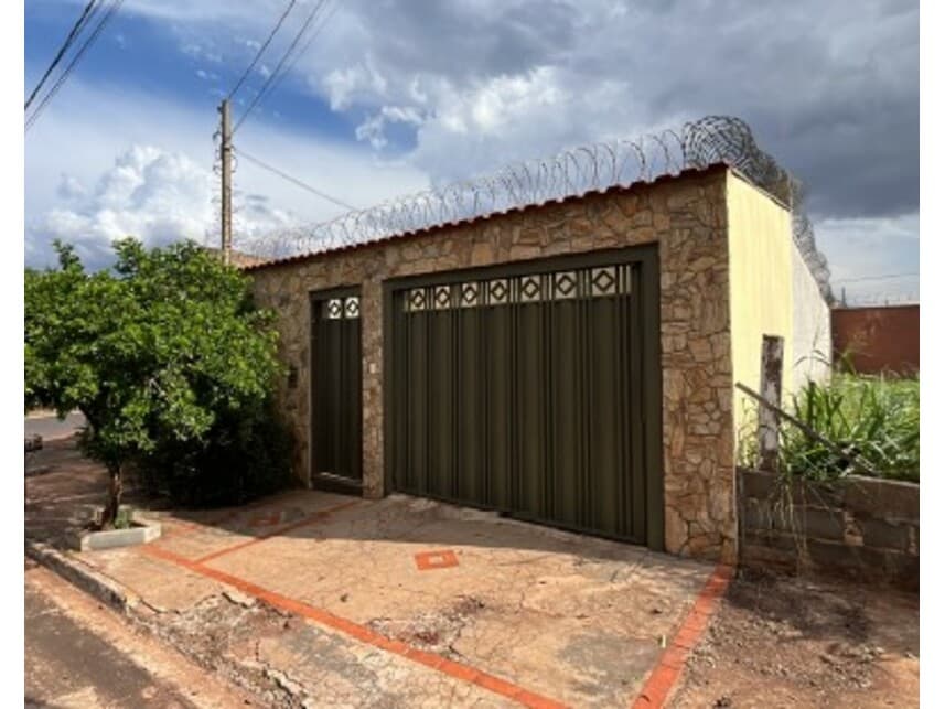 Foto 2 de 2: Casa em leilão em Ribeirão Preto - SP — Casa à venda em leilão