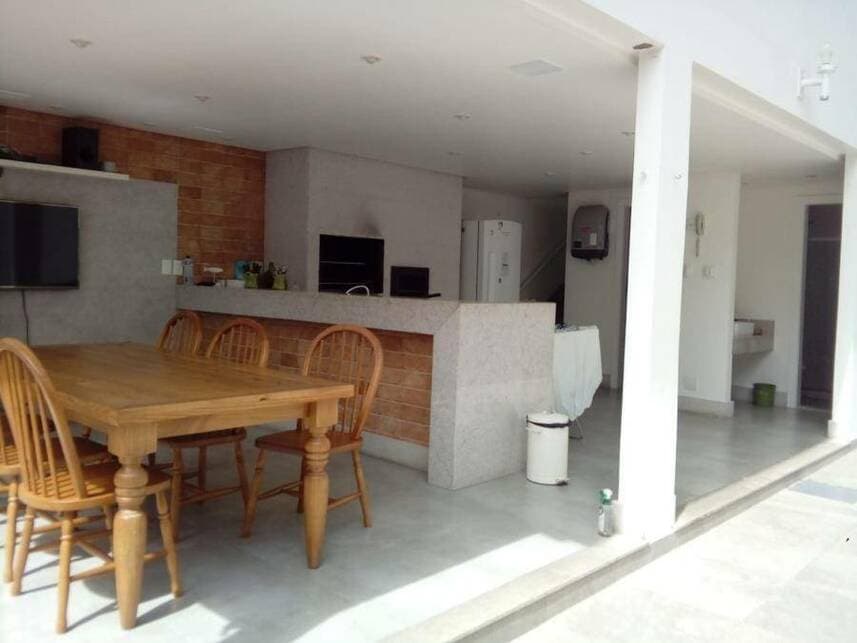 Foto 5 de 12: Casa em leilão em Campos Dos Goytacazes - RJ — Casa à venda em leilão